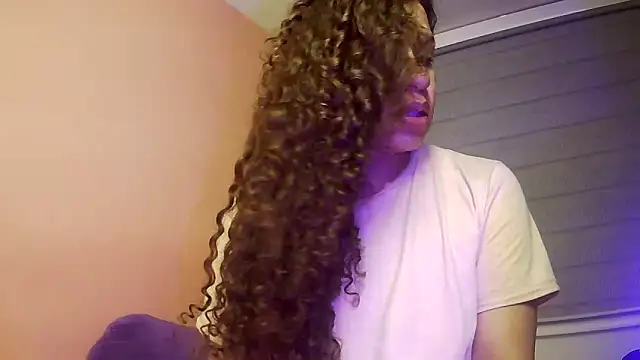 gatubelahot online show from 04/24/26, 10:28