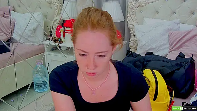 Snapshot of TinaBrook chatting on 09/10/25, 03:50 TinaBrook online show from 09/10/25, 03:50