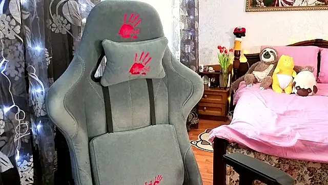 TinaBrook online show from 02/19/26, 04:41