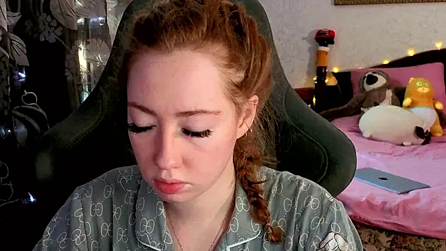 TinaBrook online show from 02/20/26, 04:31