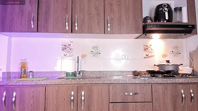 Petit-Rosse online show from 11/06/25, 12:22