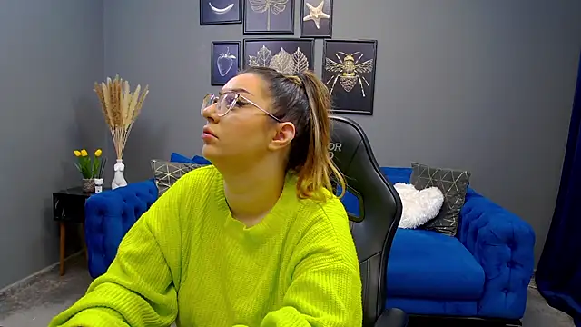 Katewalker  online show from 01/23/25, 06:14