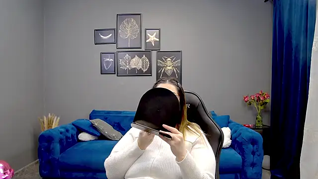 Katewalker  online show from 03/06/25, 06:16