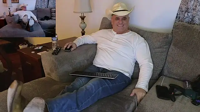 Foxhunt99 online show from 02/24/25, 02:40