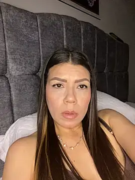 martina contreras online show from 02/22/26, 06:13