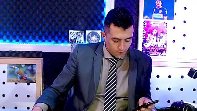 Darko0717 online show from 02/14/25, 10:59