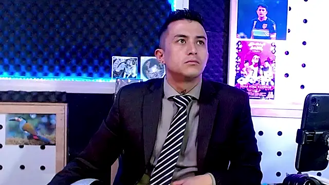 Darko0717 online show from 02/14/25, 04:20