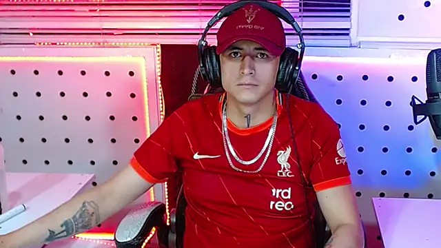 Darko0717 online show from 10/29/25, 12:02