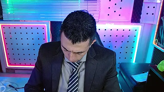 Darko0717 online show from 02/12/26, 02:23