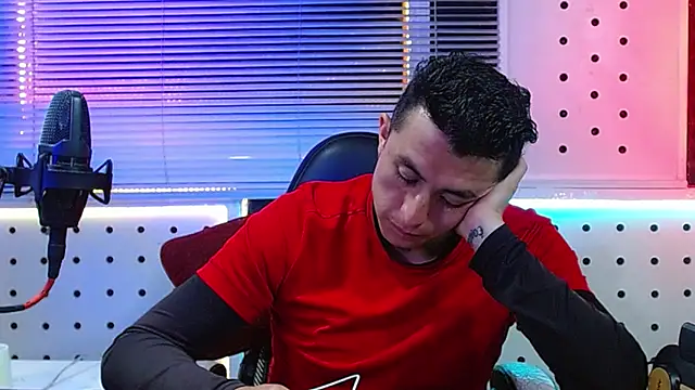 Darko0717 online show from 04/21/26, 11:40