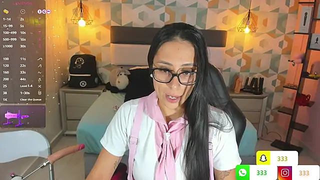 LIA ROUX1 online show from 02/05/25, 02:51