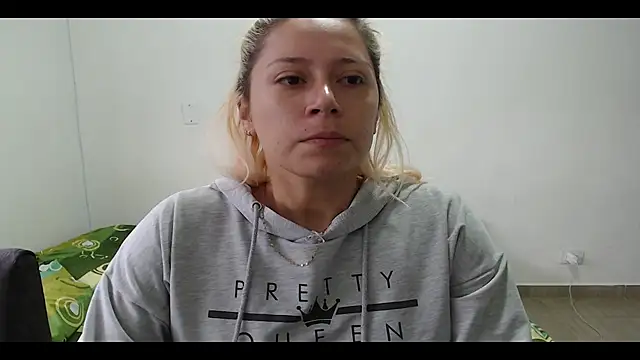 MommyMiaWs online show from 02/13/25, 12:54