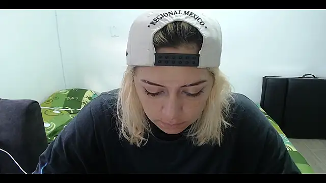 MommyMiaWs online show from 02/21/25, 12:17