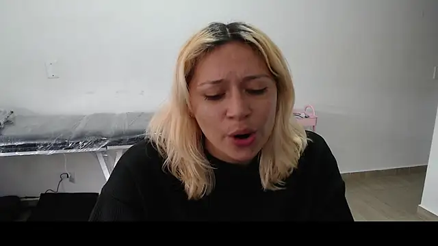 MommyMiaWs online show from 03/03/25, 03:53