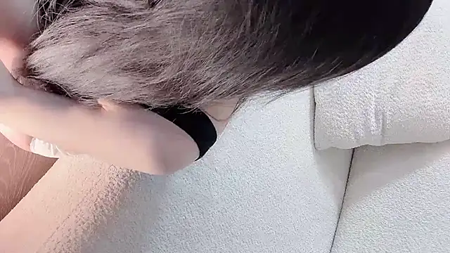 Serena-AU online show from 10/31/25, 03:13