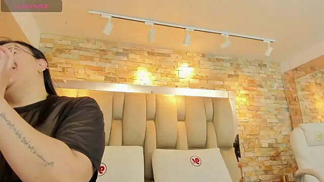 anette cooper online show from 09/15/25, 03:17