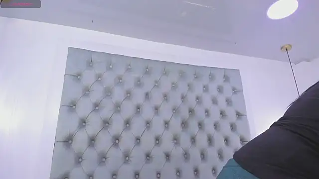 anette cooper online show from 09/19/25, 04:03