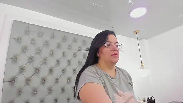 anette cooper online show from 01/12/26, 03:12