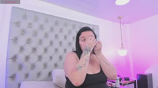 anette cooper online show from 04/21/26, 03:46