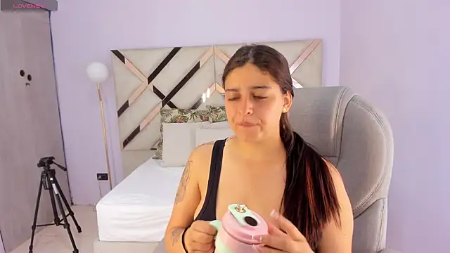 kylie reyes online show from 02/20/26, 07:58