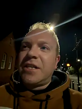 Snapshot of C_Huntsman chatting on 10/11/25, 01:49 C Huntsman online show from 10/11/25, 01:49