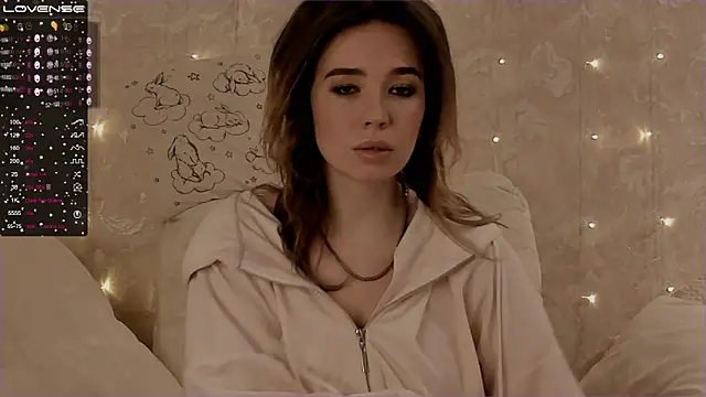 Snapshot of EvaSileZ chatting on 02/24/26, 03:43 EvaSileZ online show from 02/24/26, 03:43