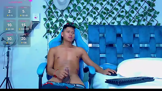 Hakim prettynigg online show from 12/06/24, 06:28