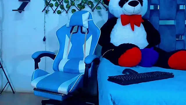 Hakim prettynigg online show from 11/03/25, 05:36