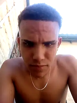 Snapshot of Linex06 chatting on 02/27/26, 11:10 Linex06 online show from 02/27/26, 11:10