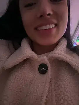 EvaMoet online show from 12/08/24, 02:07