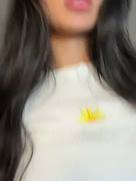 EvaMoet online show from 03/09/25, 09:57