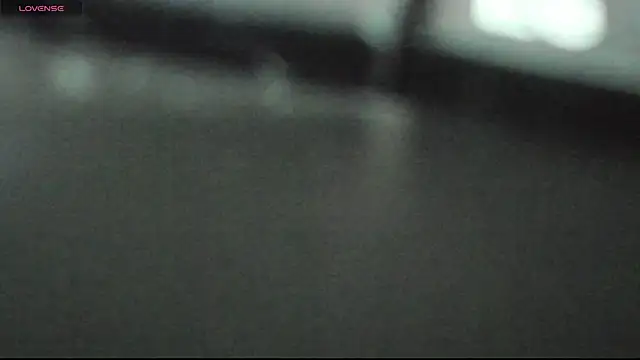 EvaMoet online show from 03/21/25, 03:55