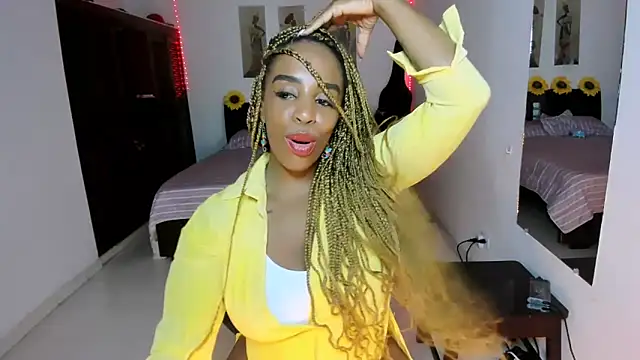 TAYLORR778 online show from 02/18/26, 02:02