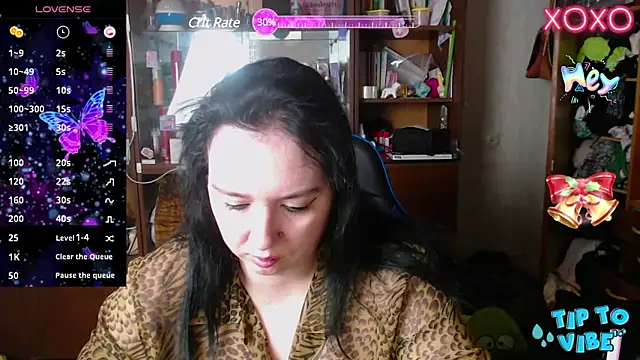 Snapshot of LeonaHarrison chatting on 12/12/24, 10:34 LeonaHarrison online show from 12/12/24, 10:34