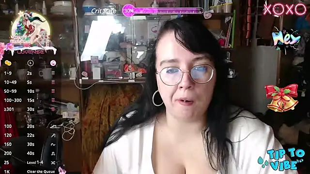 Snapshot of LeonaHarrison chatting on 01/20/25, 03:59 LeonaHarrison online show from 01/20/25, 03:59