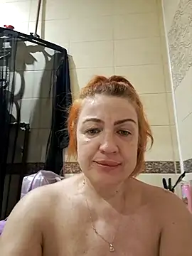 Snapshot of KiraXTender chatting on 03/06/25, 05:24 KiraXTender online show from 03/06/25, 05:24