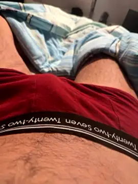 Snapshot of spritzerboy23 chatting on 01/15/26, 10:57 spritzerboy23 online show from 01/15/26, 10:57