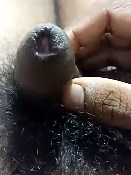 Snapshot of Nishu12356g chatting on 12/18/24, 06:03 Nishu12356g online show from 12/18/24, 06:03