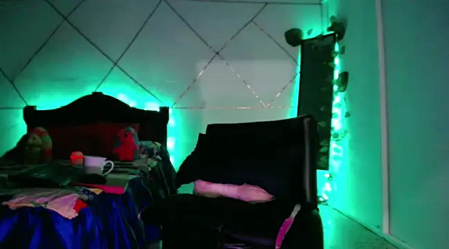 Snapshot of dann_big chatting on 01/20/25, 04:45 dann big online show from 01/20/25, 04:45