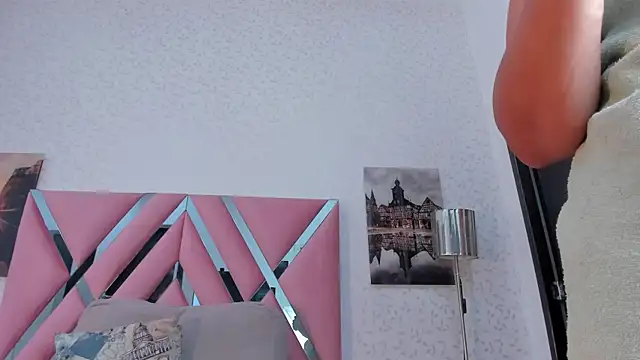 veronica salas online show from 11/07/25, 07:36