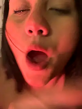 NayaWayne online show from 11/27/25, 09:55