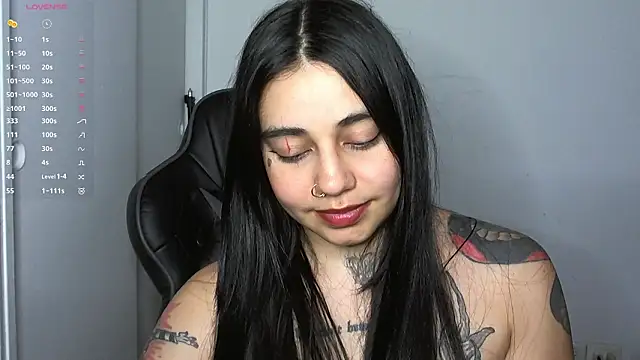 Snapshot of val_bardot chatting on 02/04/26, 02:28 val bardot online show from 02/04/26, 02:28