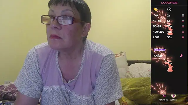 Snapshot of Sandra_Carina chatting on 04/30/26, 09:30 Sandra Carina online show from 04/30/26, 09:30