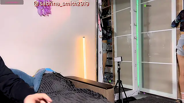 sabrinasmith23 online show from 09/25/25, 06:44