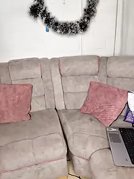 Juam22 online show from 11/28/25, 10:56