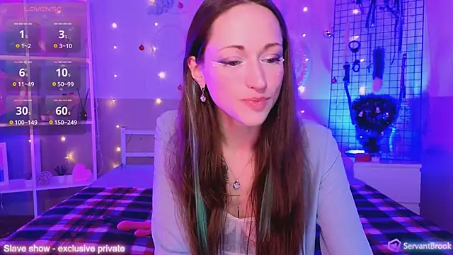 Snapshot of ServantBrook chatting on 12/26/24, 04:53 ServantBrook online show from 12/26/24, 04:53