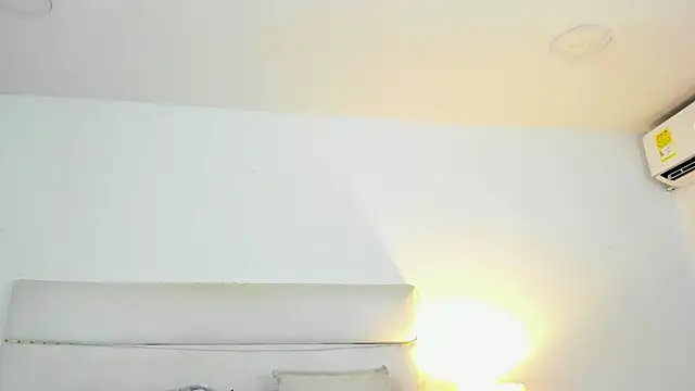 TaylorEvanss online show from 04/22/26, 07:37