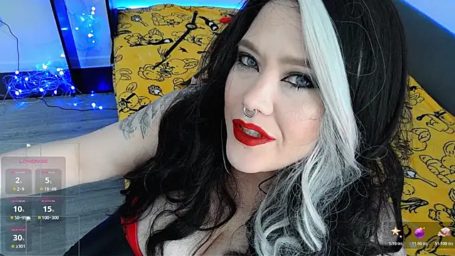 wickedxqueen online show from 04/23/26, 04:14