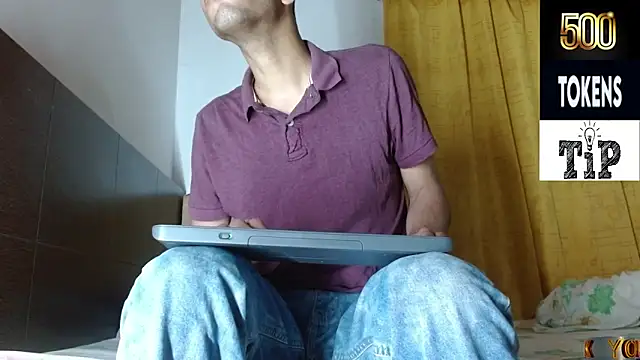 JohanyLatino online show from 04/11/26, 07:56