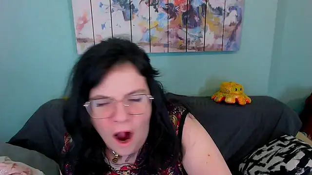 EverlyRays online show from 04/23/26, 07:30